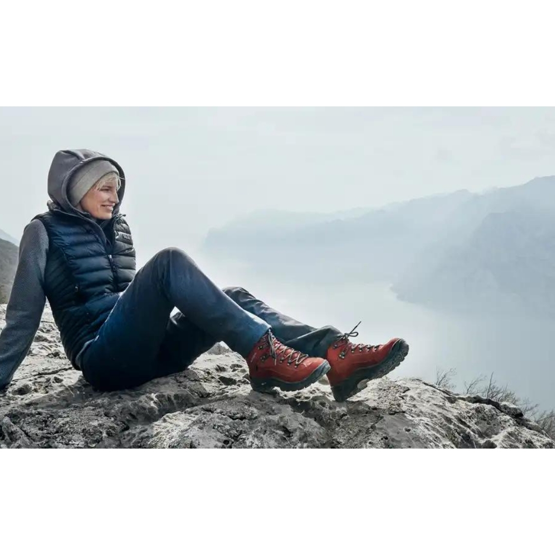 RENEGADE GTX MID WS FEMME PORANT LES BOTTES CHILI EN NATURE