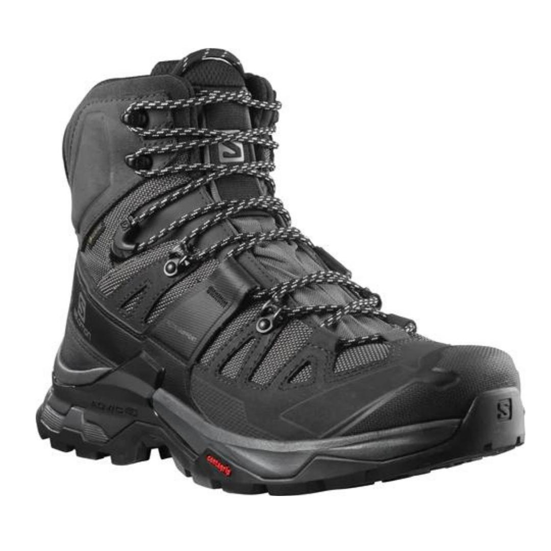 botte de randonnée Salomon Quest 4 gtx pour homme couleur black vu du profil droit de la botte droite