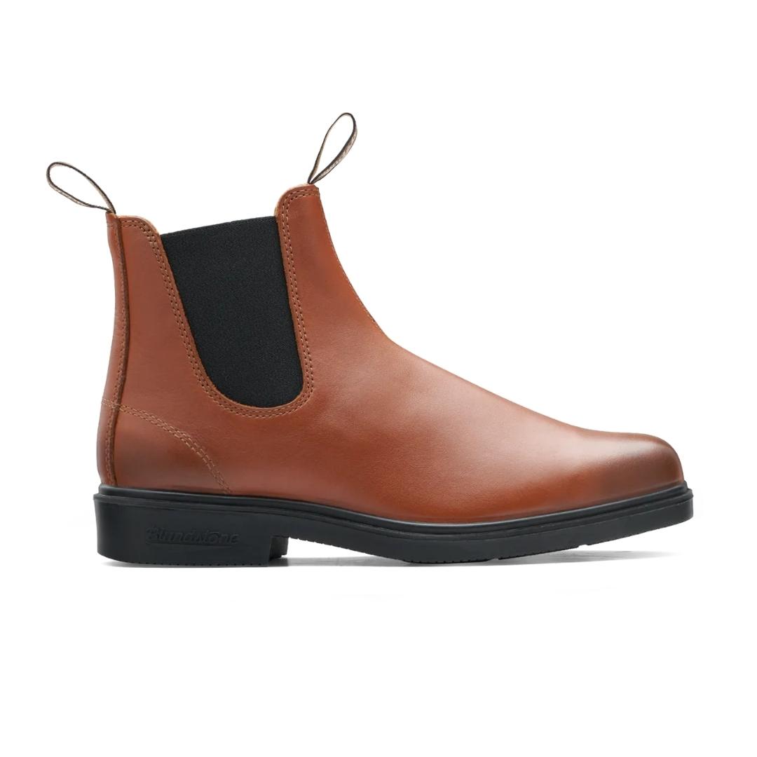 botte urbaine blundstone habillée couleur cognac vue de la botte droite profil droit