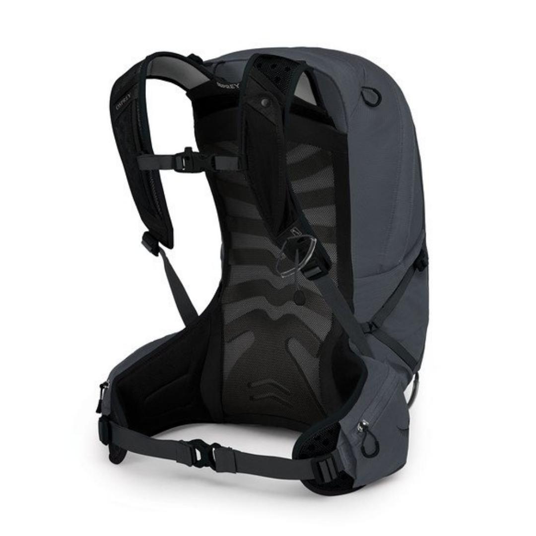 SAC À DOS OSPREY TALON 22 COULEUR ECLIPSE GREY VUE DE DOS DU SAC À SANGLES AJUSTABLES