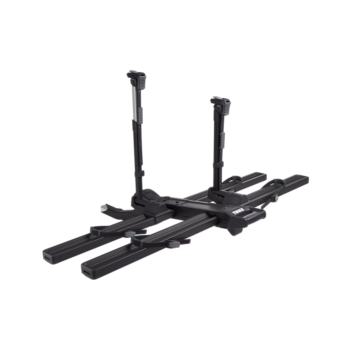 Le VERO 2-BIKE 2" est un porte-vélos noir à double plate-forme avec des bras de support verticaux et des plateaux de roues pour monter deux vélos côte à côte sur un véhicule. Il présente un design moderne et anguleux et est représenté sur fond blanc.