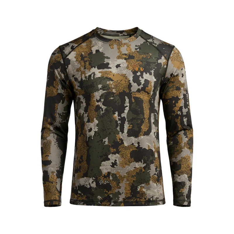 HAUT DE SOUS-VÊTEMENT MERINO 240 CAMO : t-shirt à manches longues et col rond, orné d'un motif camouflage dans des tons de vert, marron et gris.