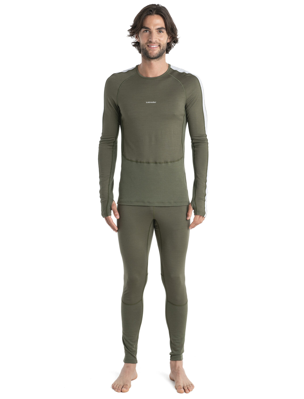 HAUT COUCHE DE BASE ICEBREAKER À MANCHES LONGUE 200 ZONEKNIT™ EN MÉRINOS POUR HOMME de couleur Loden/Ether/Cb vue du haut vert foncé porté par un homme vue de la tête au pied le corp complet de face