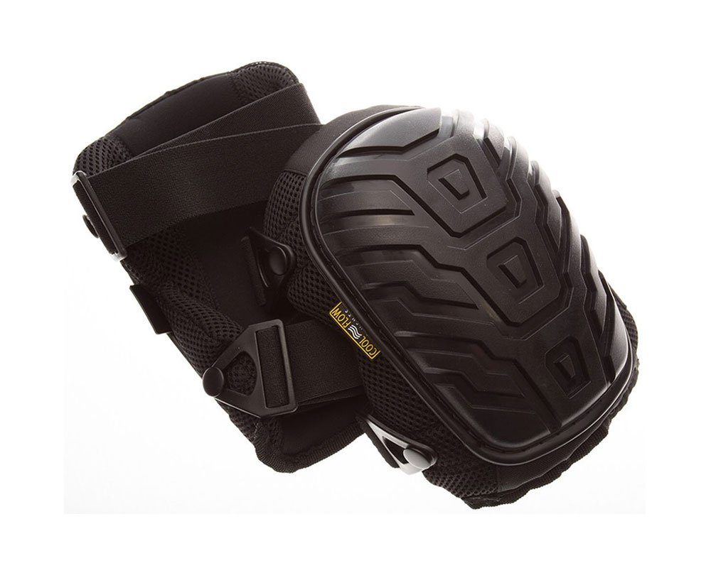 Une paire de genouillères noires robustes avec des coques extérieures en plastique dur texturé et des sangles réglables pour un ajustement sûr, conçues pour la protection pendant les activités physiques ou le travail.