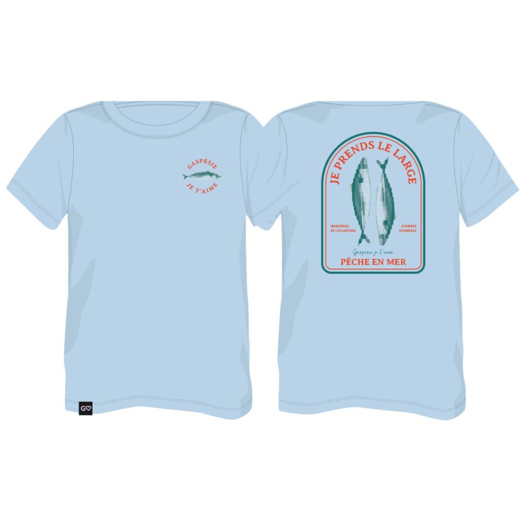 Le T-SHIRT GASPÉSIE JE T'AIME LOGO JE PRENDS LE LARGE JUNIOR UNISEXE en bleu clair est représenté devant et derrière. Le recto comporte un petit texte en rouge ; le verso présente une illustration de poisson avec un texte en français au-dessus et en dessous en rouge et en bleu.