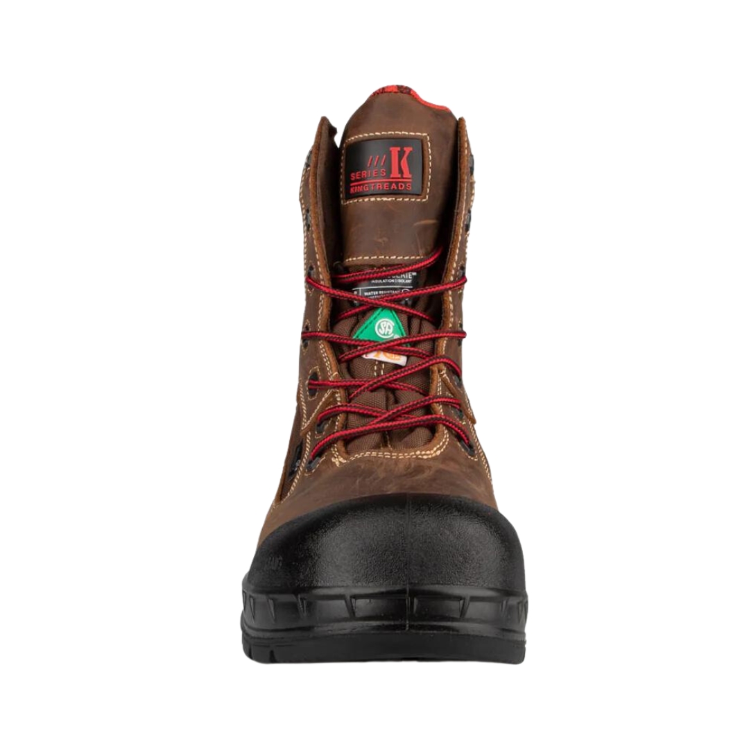 BOTTE DE SÉCURITÉ KINGTREADS WINNIPEG 8″ CSA POUR HOMME couleur brun vue de la botte droite de face embout de protection aux orteils noir, lacet rouge et noir, logo d'homologation csa triangle vert sur la langue