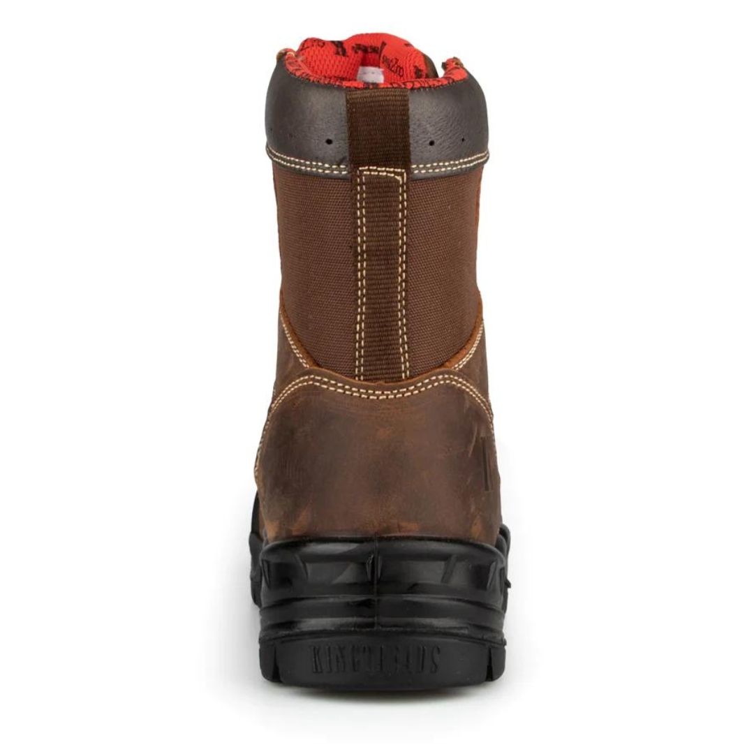 BOTTE DE SÉCURITÉ KINGTREADS WINNIPEG 8″ CSA POUR HOMME couleur brun vue de l'arrière semelle d'usure noire, corps de la botte brun, languette de tirage arrière, col de la botte en cuir lisse