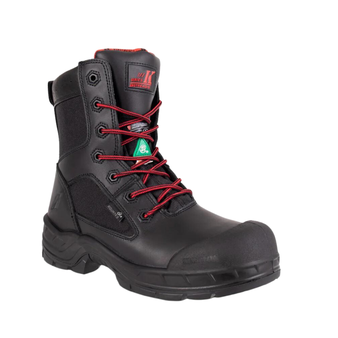 BOTTE DE SÉCURITÉ KINGTREADS WINNIPEG 8″ CSA POUR HOMME couleur noir vue de la botte droite de profil avant droit, corps de la botte noir, lacet noir et rouge, embout protecteur aux orteils noir, logo csa triangle vert sur la langue, logo kintreads sur la langue