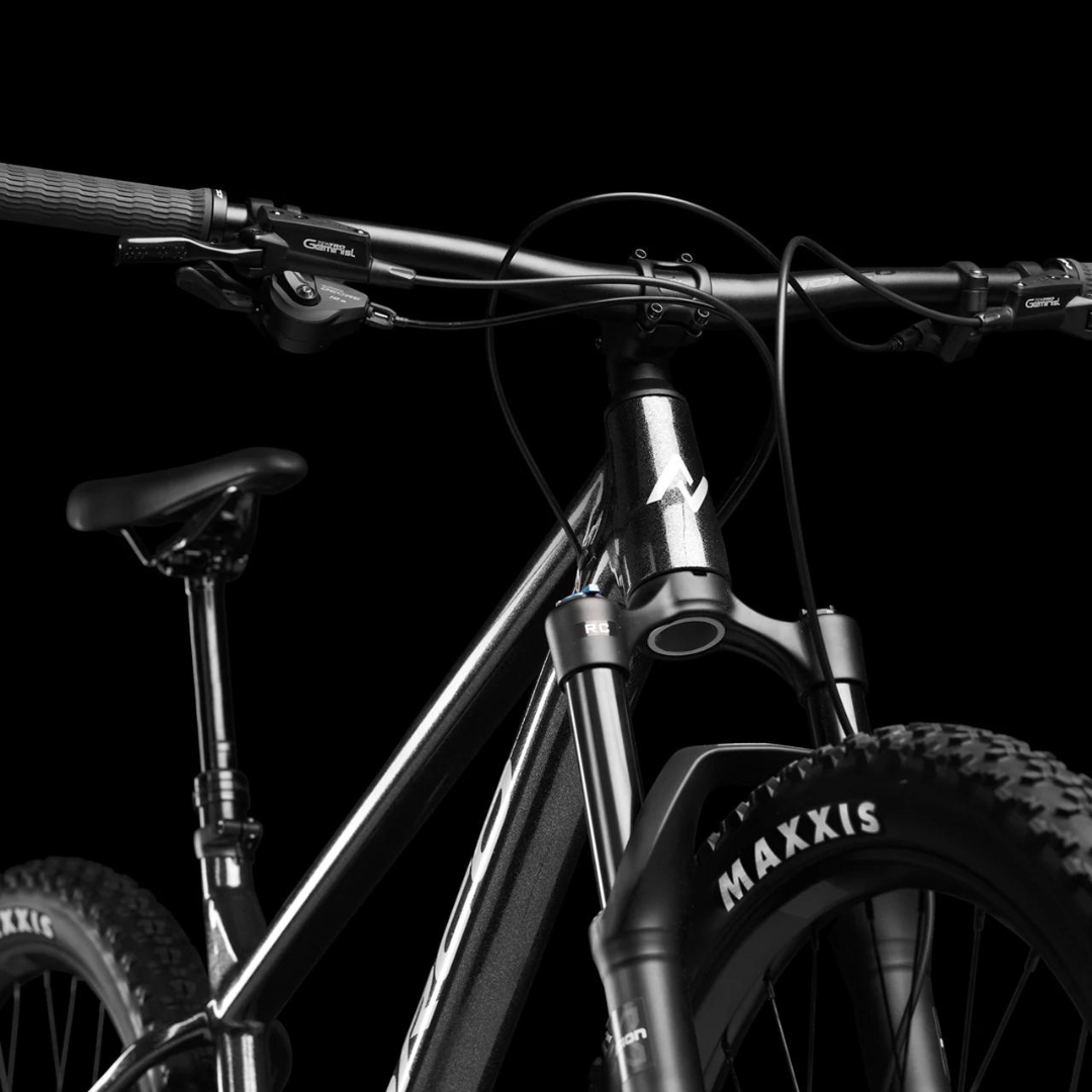 VÉLO DE MONTAGNE NORCO FLUID HT 1 couleur black silver vue vue du haut du vélo