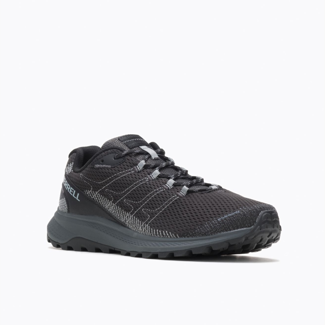 CHAUSSURE DE MARCHE MERRELL FLY STRIKE WIDE POUR HOMME couleur black vue de la chaussure droite de couleur noire avec coutures contrastantes blanche de profil avant droit