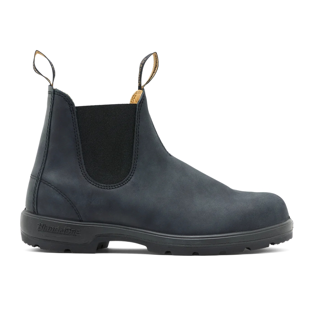 BOTTE URBAINE BLUNDSTONE MODÈLE 587 NOIR RUSTIQUE UNISEXE vue de la botte droite noire de profil droit