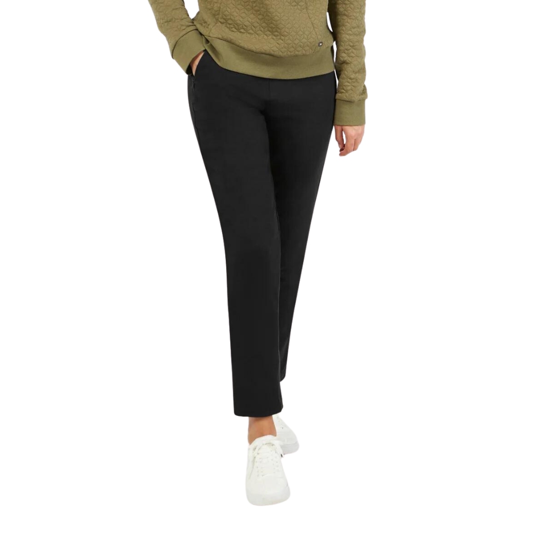 PANTALON À LA CHEVILLE FIG ST-JAMES POUR FEMME couleur black vu du pantalon noir porté par une femme de la taille aux pieds de face
