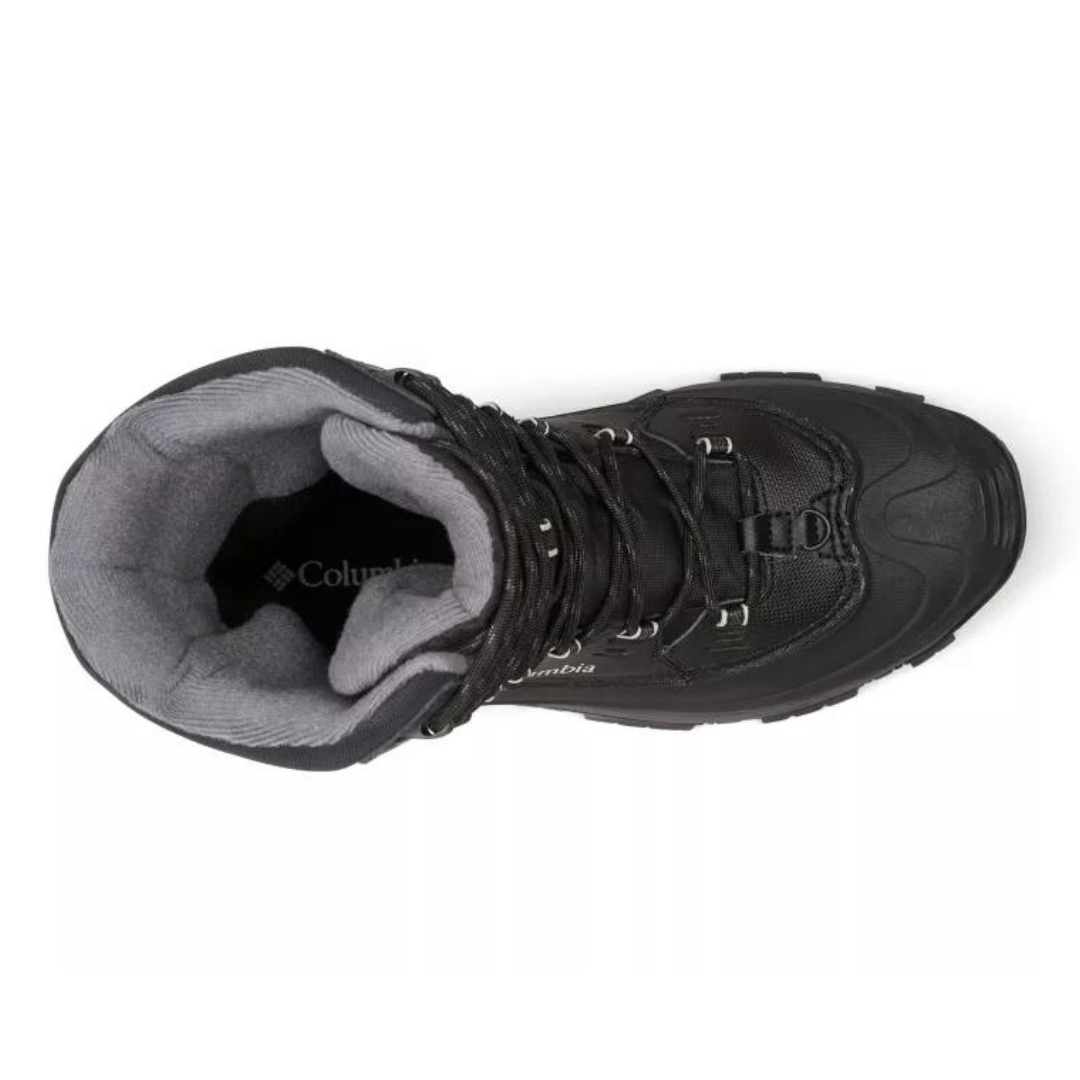 BOTTE D'HIVER ISOLÉE COLUMBIA BUGABOOT III XTM POUR HOMME couleur blakc/columbia grey vu de la botte droite de couleur noire avec détails gris du dessus