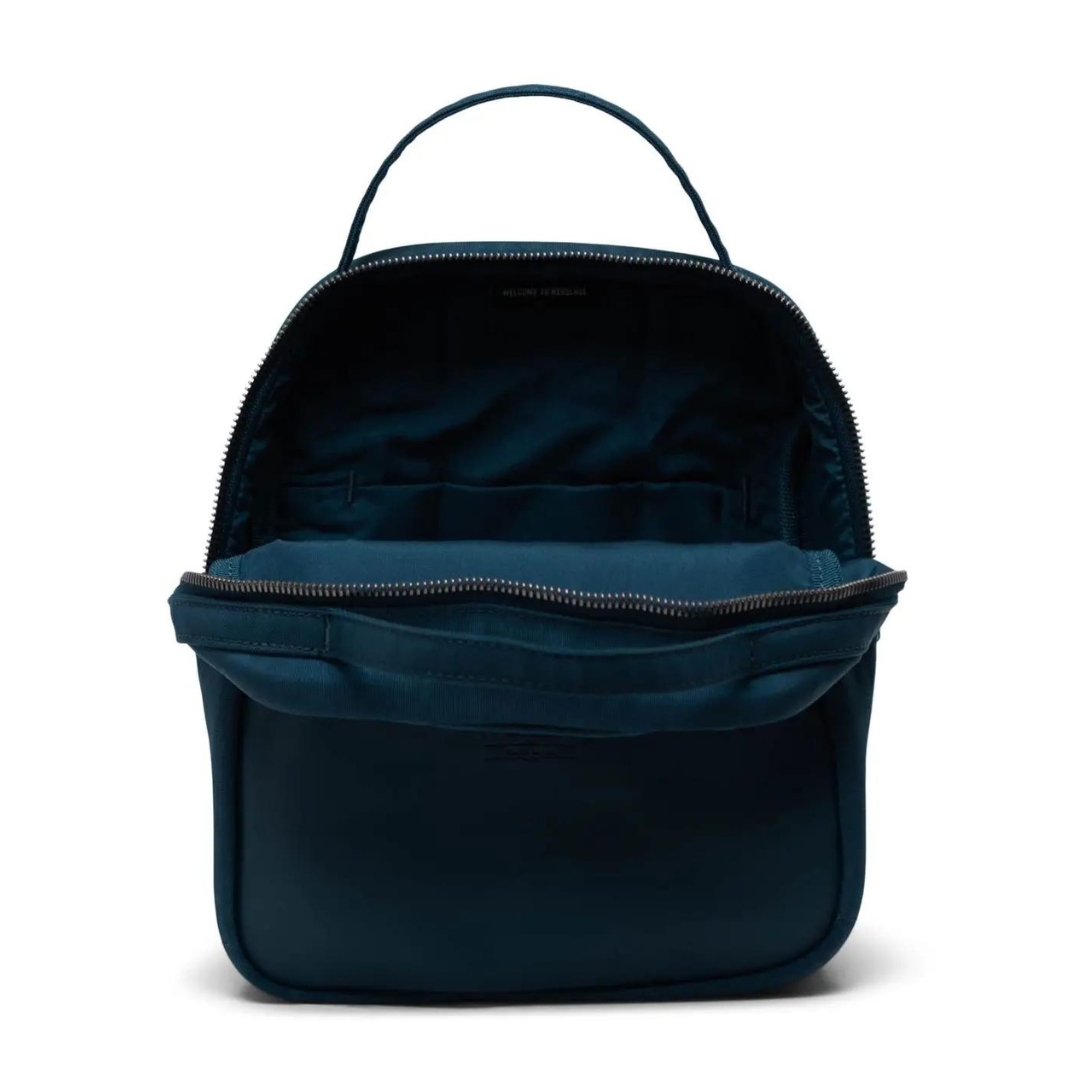 SAC À DOS HERSCHEL ORION MINI couleur reflecting pond vu du sac vert aqua foncé de face et ouvert