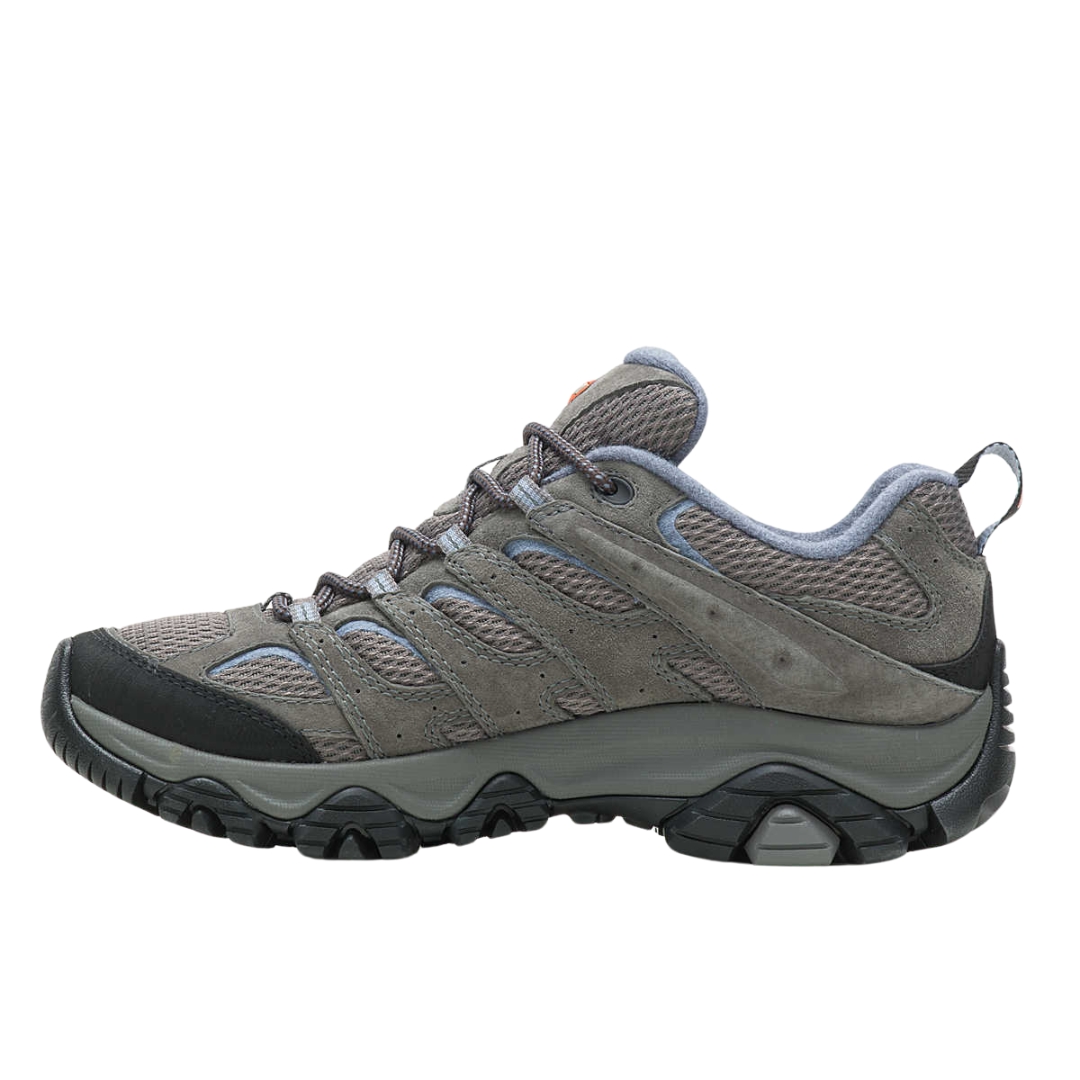 CHAUSSURE DE RANDONNÉE IMPERMÉABLE MERRELL MOAB 3 POUR FEMME couleru granite vu de la chaussure grise et bleue de profil fauche