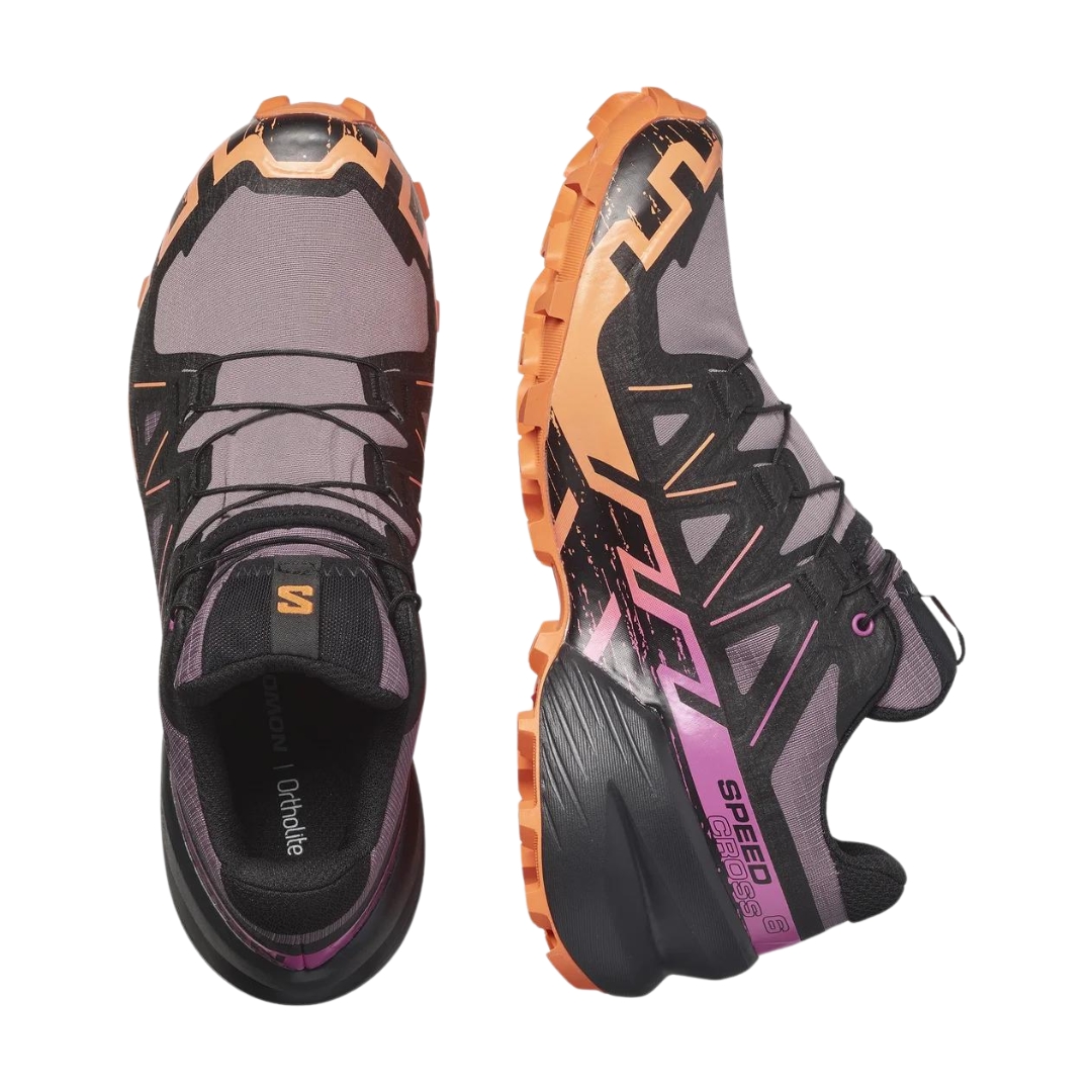 CHAUSSURE DE COURSE SUR SENTIER SALOMON SPEEDCROSS 6 GTX POUR FEMME COULEUR MOONSCAPE/BLACK/BIRD OF PARADISE VU DES CHAUSSURES NOIRE, ROSE, MAUVE ET PÊCHE UNE DU DESSUS ET L'AUTRE DU CÔTÉ INTERNE