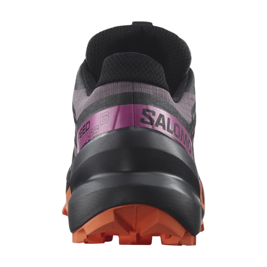 CHAUSSURE DE COURSE SUR SENTIER SALOMON SPEEDCROSS 6 GTX POUR FEMME COULEUR MOONSCAPE/BLACK/BIRD OF PARADISE VU DE LA CHAUSSURE NOIRE, ROSE, MAUVE ET PÊCHE DE DOS