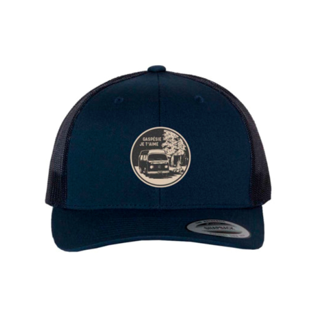 CASQUETTE AVEC FILET GASPÉSIE JE T'AIME LOGO WESTFALIA couleur MARINE - FILET MARINE vue de la casquette bleu marin foncée de face