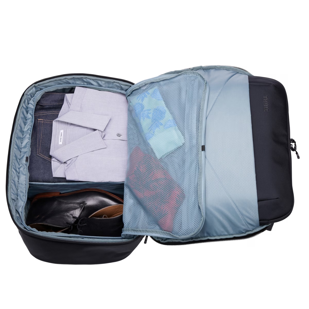 BAGAGE DE CABINE CONVERTIBLE THULE SUBTERRA 2 ouvert sur le compartiment principal