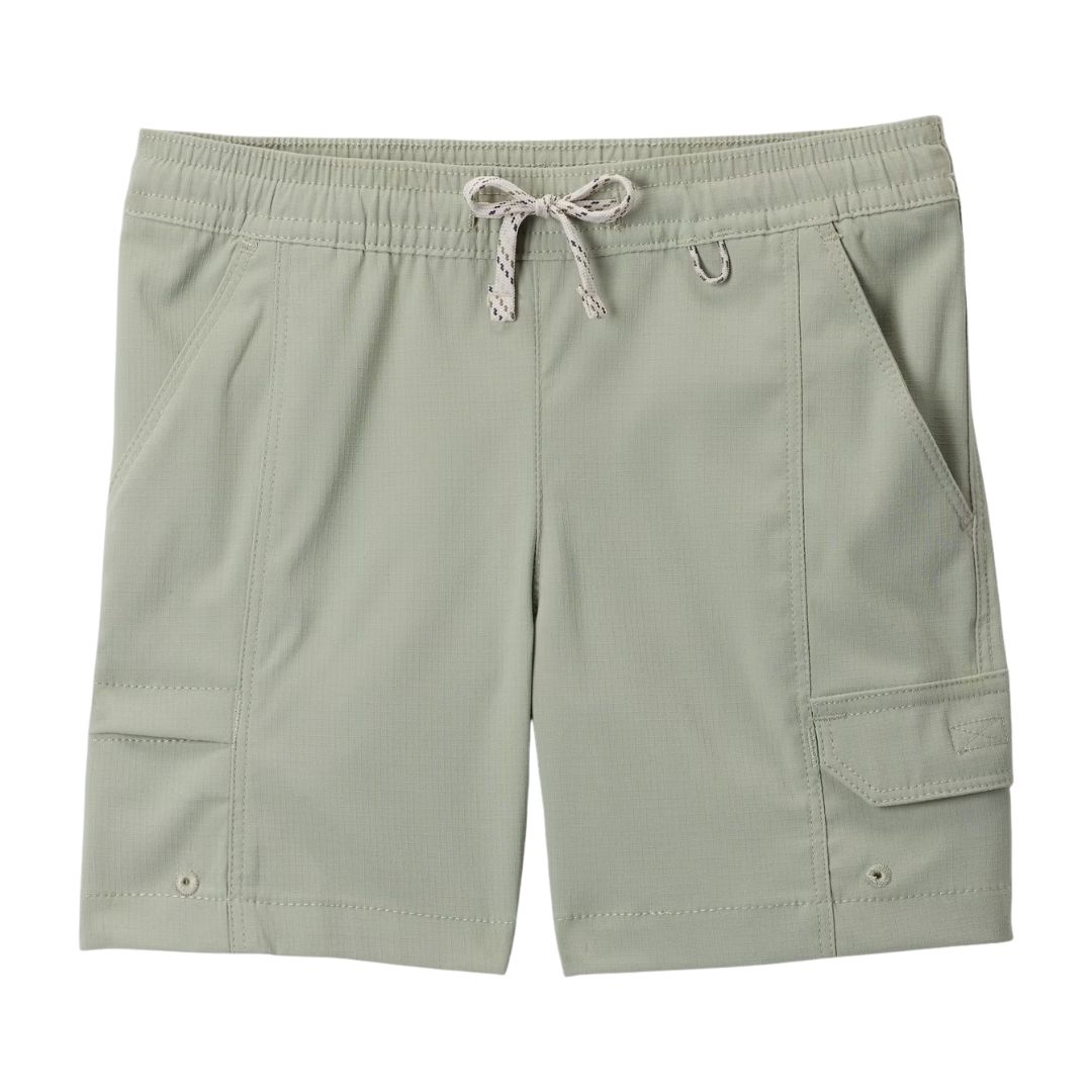 Le short TECH TRAIL UTILITY SHORT, de couleur vert clair, doté d'une taille élastiquée avec cordon de serrage, de poches latérales et d'une poche à rabat sur la jambe droite, est présenté à plat sur un fond blanc.