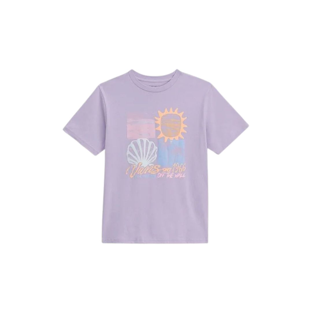 Un t-shirt G SHORE THING SS violet clair orné de motifs aux couleurs pastel représentant un soleil, un coquillage et des vagues, avec l'inscription « Vans est. 1966 Off the Wall » sur le devant.