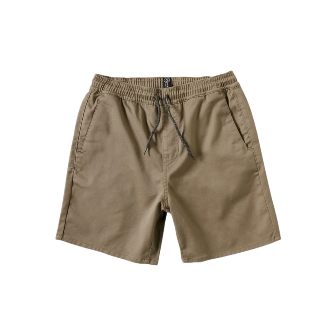 Short « FRICKIN ELASTIC 15 » de couleur kaki, doté d'une taille élastiquée, d'un cordon de serrage noir et de poches latérales, présenté à plat sur un fond blanc.